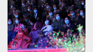 북한, 당 창건일 앞두고 음악회·코미디 공연까지…내부 결속