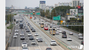 한글날 연휴 마지막 날, 오후부터 서울방향 고속도로 ‘혼잡’
