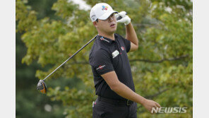 ‘버디 8개’ 김시우, 슈라이너스 오픈 3R 공동 9위 도약