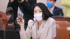 배현진 “北 열병식 통째로 중계 뜨악…여기가 북조선이냐”