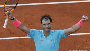 나달, 조코비치 꺾고 13번째 프랑스오픈 우승…20번째 메이저 정상