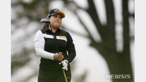 ‘준우승’ 박인비 “김세영, 넘볼 수 없을 정도로 잘 쳐…메이저 퀸 축하”