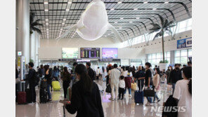 한글날 연휴 제주에 10만명 이상 몰렸다…2주간 방역 고비