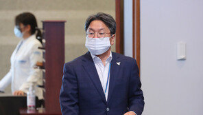 강기정 전 靑수석 “라임에서 1원 한장 안 받았다” 고소