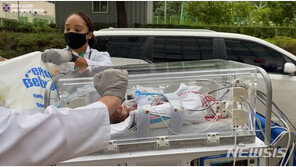 840g 美 초미숙아 국내서 집중치료받고 무사 귀국