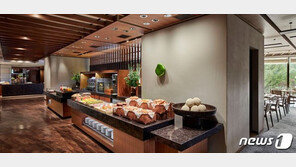 호텔 뷔페 영업 가능해졌지만 대부분 14일부터 이용 가능…왜?