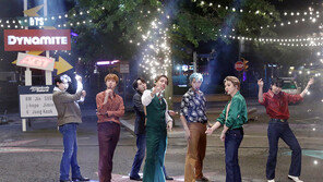 WSJ “BTS, 영원히 젊지 않다…빅히트 수익 다변화 필요”