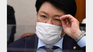 장제원 “마이너스의 손 김종인…당원들 돌아선다”