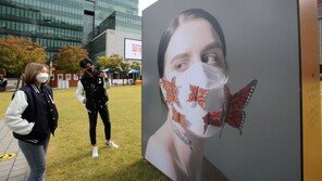 [청계천 옆 사진관]코로나 시대, 어떤 사진의 위로 