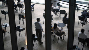 日도쿄 신규확진 166명…이틀 만에 다시 100명대로 늘어