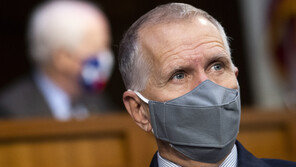 ‘코로나19 확진’ 美공화의원들, 배럿 청문회 현장에 출석