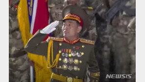 北 “전략군 사령관 김락겸서 김정길로”…신형 ICBM 성과 인정 받았나
