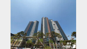 실거래가보다 4억5000만원 더 비싼 ‘반포센트럴자이’ 보류지 팔릴까