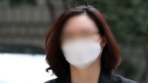 檢, 법정서 동양대 표창장 위조 시연…“30초도 안 걸려”