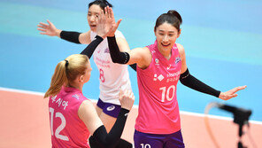 “김연경과 사진찍고 싶었는데…” 소망 이룬 루시아