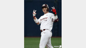 살아나는 키움 박병호…두산전 역전 적시타로 승리 주역