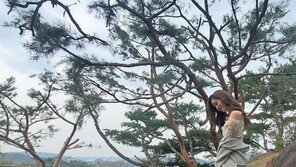 성유리, 숲속의 요정 비주얼…완벽 청순미