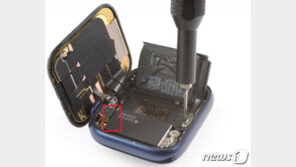 “스마트워치야? 손난로야?”…‘터진’ 애플워치SE, 국내서 발열·폭발 논란