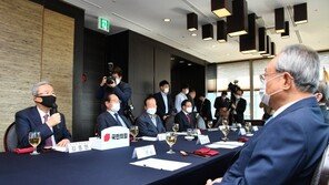 김종인 만난 당 원로들…“야당이 야당답지 못해” 쓴소리