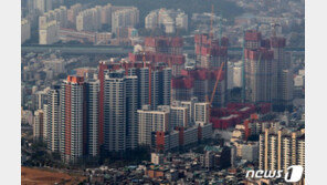 서울 중소형 아파트값 3년간 65.9% 올라…“서민 살 집 사라졌다”