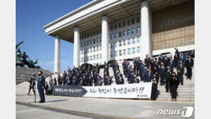 라임·옵티 특검 못하면 ‘접어야’…김종인 비토에 “분열은 막아야”