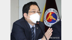 의협 “독감 접종 일주일 유보해야…철저한 조사 필요”