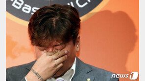 김태균, 눈물의 기자회견 “이글스는 나의 자존심이자 자부심이었다”