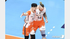 진상헌 “세리머니는 내 역할”…석진욱 감독 “내 옆에서는 제발…”