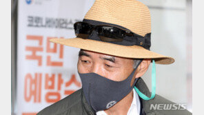 피격 공무원 형 “해경, 소설 쓰듯 추정만…수사 손 떼라”