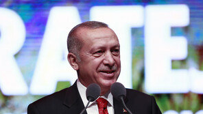 터키, 러시아제 S-400 시험발사 확인…“美반발 신경 안써”