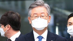 이재명 “무에서 유 창조한 적폐검찰 한바탕 쇼…기쁘기보다 허탈”