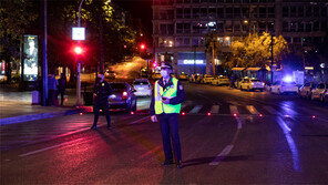 신규확진 유럽도 연일 최고치… 폴란드 대통령도 양성