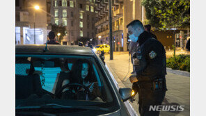 그리스의 난민 인신매매범, 경찰에 쫒기다 사고사