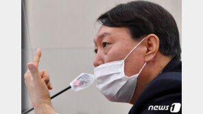 윤호중 “윤석열, 악마에 영혼 판 파우스트…정치 안할 듯”