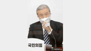 김종인 “추 장관 수사지휘 누가 믿겠냐…특검 강력히 주장”