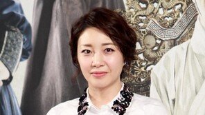 이아현, 세 번째 결혼도 파경…소속사 “이혼 맞다”