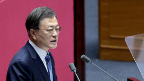 김종철 “이스타항공 지원해달라”…文 “소금 역할 부탁”