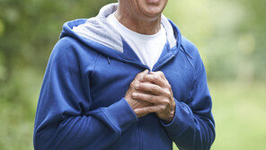 ‘자연인’ 60대 심마니협회장 사인은 심근경색…유족 반발