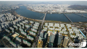 ‘1주택 재산세 인하’ 놓고 의견 갈리는 당청…與 9억원에 靑 ‘난색’