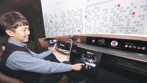 업계 첫 ‘난연 인증’ 차량용 디스플레이로 안전성 강화