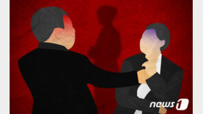 “돈 없다 무시했다”…여동생에 흉기 휘두른 60대 ‘집유’