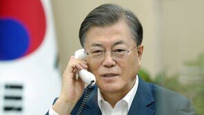 文대통령, WHO사무총장 ‘K-방역’ 한글 호평에 “고맙다”