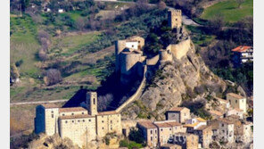 “집 한 채에 1300원” 매물 내놓는 伊… ‘온라인 거래’ 가능