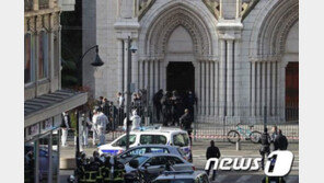 “프랑스 니스 테러범은 튀니지 출신 21세 청년”