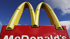 맥도널드의 시카고 본사 빌딩, 4662억원에 매각 완료