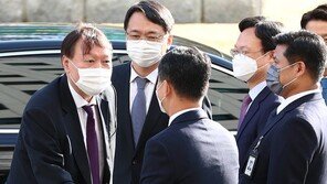 대전 찾은 尹총장 “檢개혁 목표는 공정과 평등”