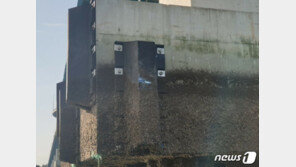 ‘22명 사상’ 교각 충돌 낚싯배, 과속 안했다…해경, 수사 본격화