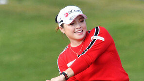 ‘가을 여왕’ 장하나… SK네트웍스-서경클래식서 시즌 첫승