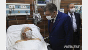 터키 강진 34시간만에 73세 남성 구조…사망 75명으로 증가