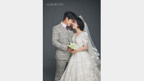 김영희 ♥윤승열, 웨딩 화보 공개…“이제 실감 난다”